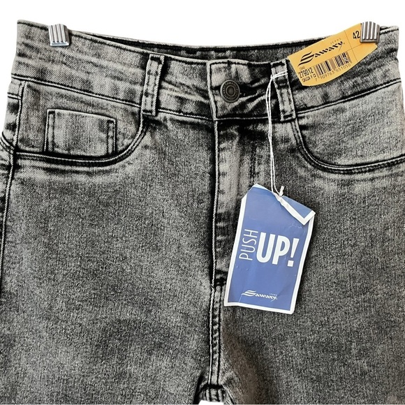 Sawary Women’s Size 42 Light Gray Butt Lifting Shape Up Stretch Jeans Waist 28 - Picture 5 of 10